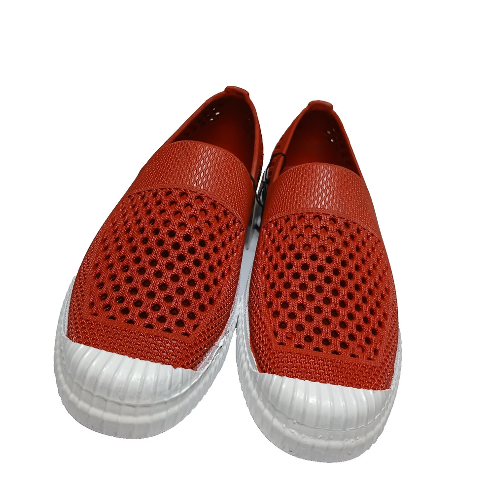 Layer 8 Men's Shoes Slip on Breathable Lightweight Waterproof Sneaker Size 9